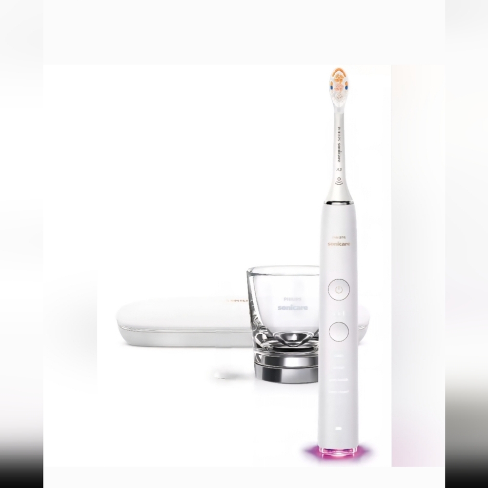 New Philips Sonicare DiamondClean Smart 9300 Electric Rechargeable COLOR WHITE!!